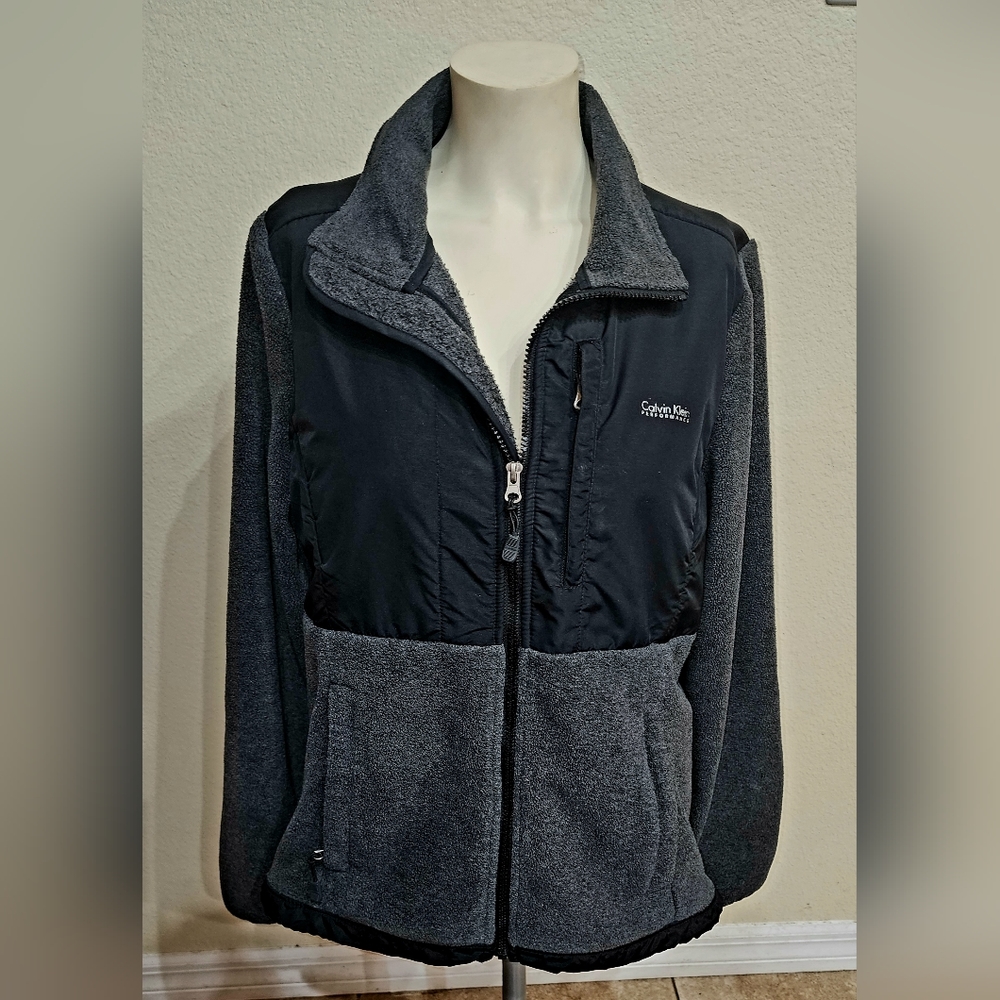 Calvin Klein Performance Women’s Black Fleece Women’s Size M Full Zip Jacket